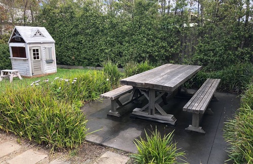 Portland House | ALANDRA - Light Filled | Centrally Located | Heating