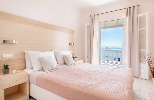 Ipsos Apartment | Albatross Seaview Apartment by Konnect, Ipsos