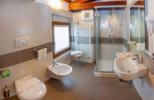 Lughetto di Campagnalupia Hotel | Albergo Antica Corte Marchesini