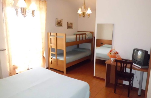 Fuipiano Valle Imagna Hotel | Albergo Canella