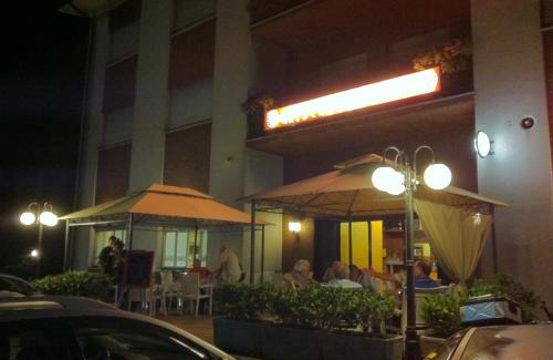 Cittiglio Hotel | Albergo Cristallo
