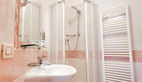 Romano d'Ezzelino Hotel | Albergo Dalla Mena