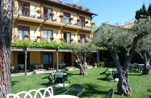 Tremezzo Hotel | Albergo Rusall