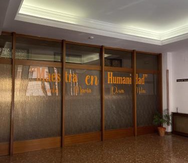 Jesus Bed & Breakfast | Albergue Rosa Molas