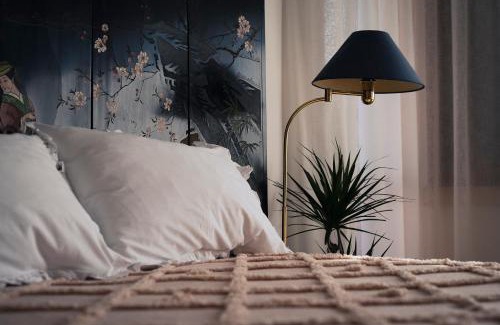 Monteviale House | Albha - Villa Esotica