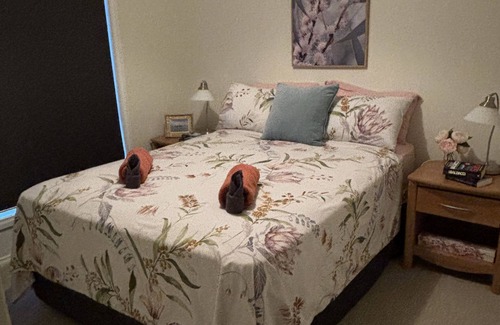 Glenroy House | Albury Family Friendly Home
