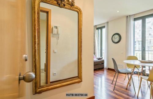 Les Corts Apartment | Alcam Anglesola