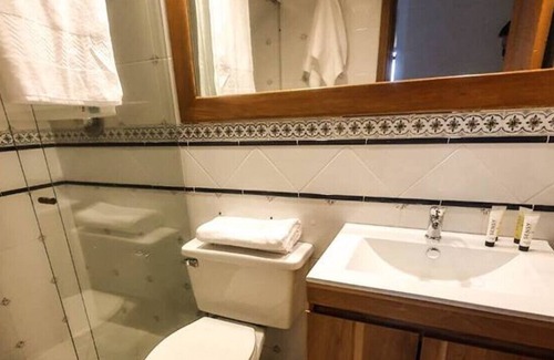 La Aguacatala Apartment | ALCAZAR OVIEDO 1204 · Cozy Flat 1AC near Oviedo Mall by HOUSY HOST