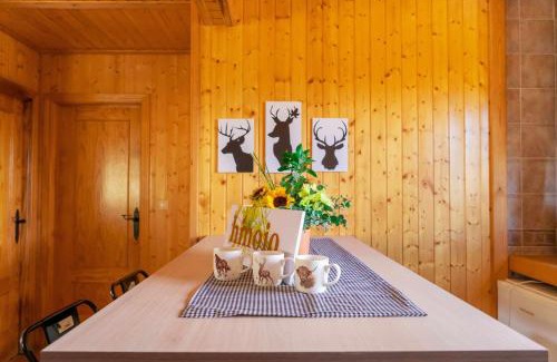 Moratalla House | Aldea Los Odres - Cabañas de Madera de 1ª con Piscina Privada y BBQ en la puerta