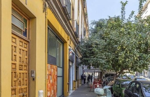 La Florida Apartment | Alejo Fernandez Dreams of Santa Cruz Oasis Seville