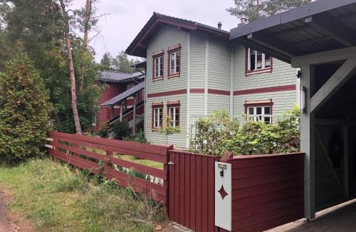 Mellensee Apartment | Alexanderhaus, Pension und Restaurant