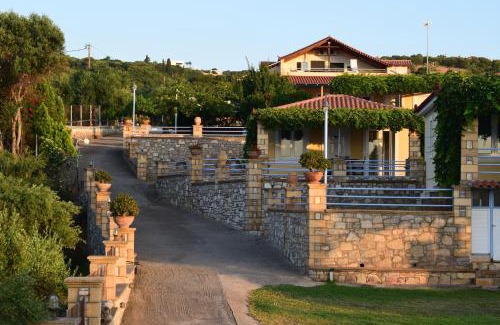 Messini Apartment | Alexandros Apartments , Beachfront Retreat near Petalidi with Private Sunbeds & Sea View
