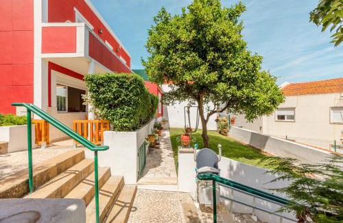 Alges House | Algés Village Casa 2 by Lisbon-Coast vacation