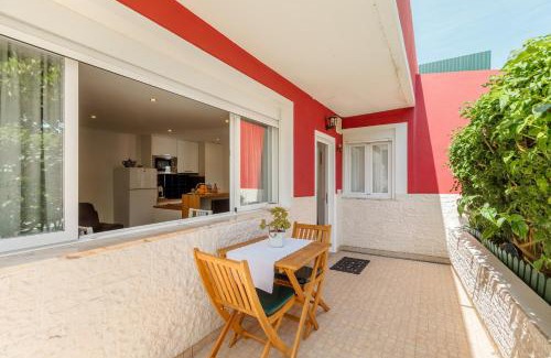 Alges House | Algés Village Casa 2 by Lisbon-Coast vacation