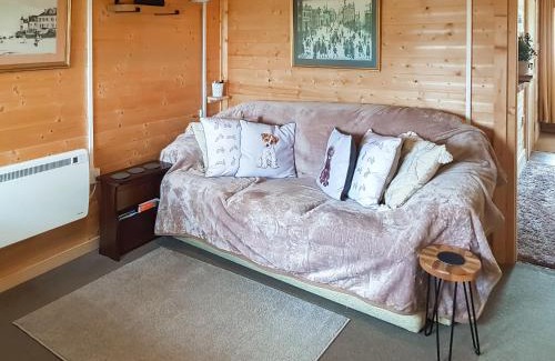 Tilney Fen End House | Algwen Cabin
