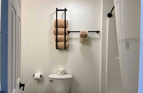 Lake Ozark Hotel | Alhonna Resort's Recently Renovated Motel Unit 34