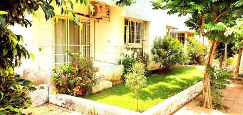 Nagaon Apartment | Alibaug Castle