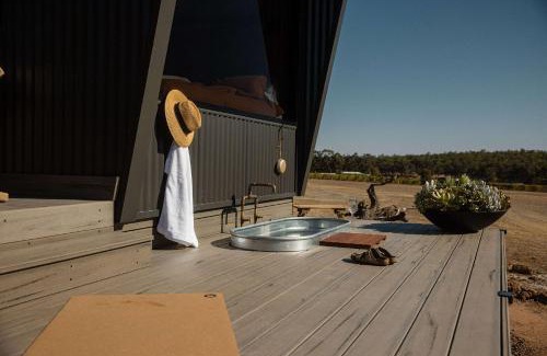 Chapman Hill Apartment | Alisa the Tiny Cabin in Busselton