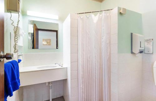 Cooma Hotel | Alkira Motel