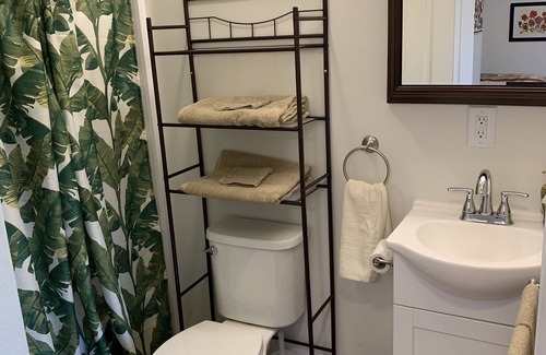 Hudson Apartment | All comforts of home