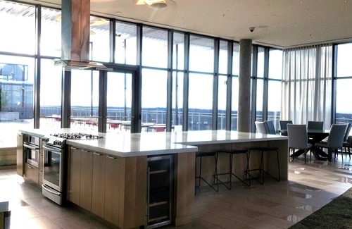 Reston Apartment | All inclusive 1Bd 1Bth Apt, steps away from metro & dining. Dulles IAD & 66 .