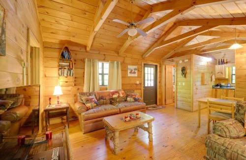 Vein Mountain House | All-Season Sunroom and Hot Tub Marion Cabin Retreat