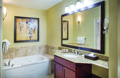 Kissimmee Resort | All Suite Resort near Old Town Amusement Park and Disney World