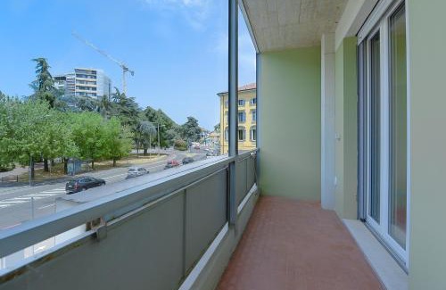 Reggio nell'Emilia House | Alle Porte Del Centro - Guest House - Reggio Emilia - Ingresso Centro Storico - Parcheggio Gratuito