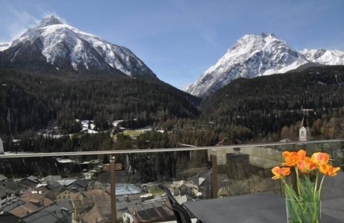 Engadin Scoul Apartment | Allegra and welcome to the vacation apartment Chasa Miramunt 7