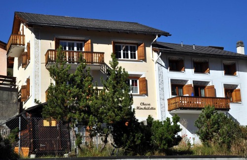 Engadin Scoul Apartment | Allegra and welcome to the Minchületta 2 vacation apartment