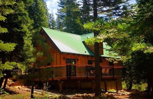 Kingswood Estates House | Allenby by Tahoe Getaways - Dog OK , Close to Northstar!