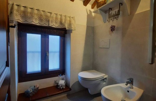 Bagnoregio House | Alloggio Turistico di Patrizia ,a Pochi Passi dal Borgo di Civita