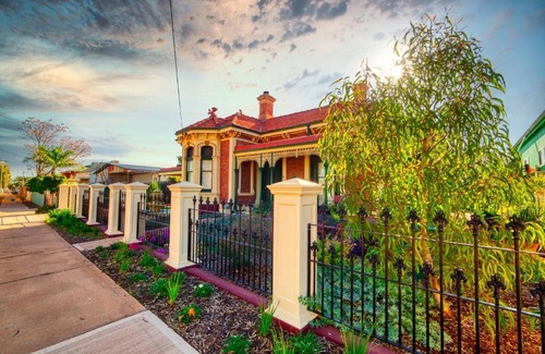 Kalgoorlie House | Allora House Kalgoorlie