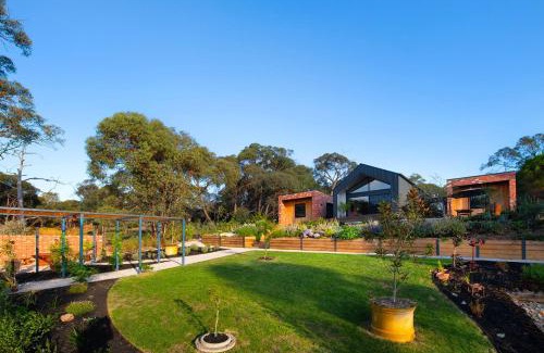 Hepburn Springs House | Allure - Hepburn Springs Luxury