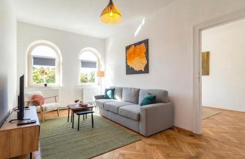 Stare Miasto Apartment | Alma in Cracow! 2 room by the gate to Old Town