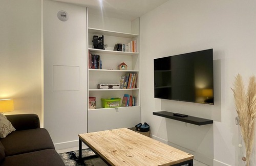 Magny-le-Hongre Apartment | Alma Square By Plaza - Near Disneyland Paris