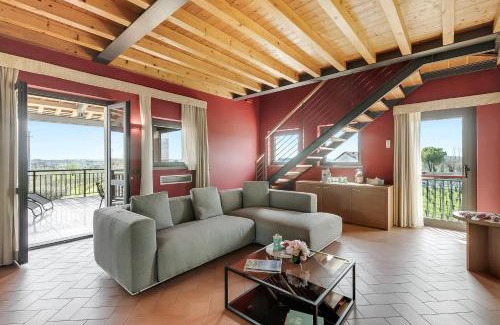 San Benedetto di Lugana House | Almavite Wine Resort with Pool