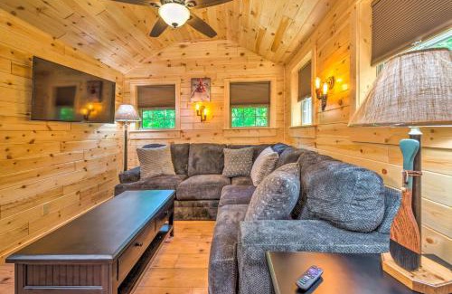 Lindseyville House | Almost Heaven Too 50-Acre Escape with Pond!