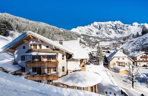 Dienten am Hochkoenig Apartment | Almsuite Large - ALMHOF Alpin Apartments & Spa