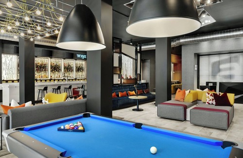 Mile Square Hotel | Aloft Indianapolis Downtown