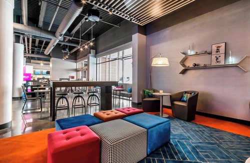 Newport Hotel | Aloft Newport On The Levee