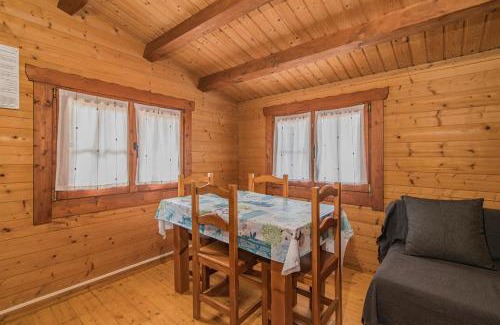 Deifontes House | Alojamiento rural Caserio de la Fuente