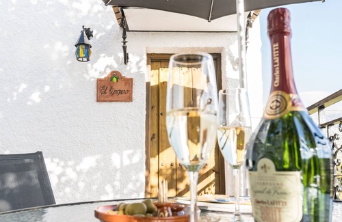 Durcal Cottage | Alojamiento Rural El Valle for 2 people