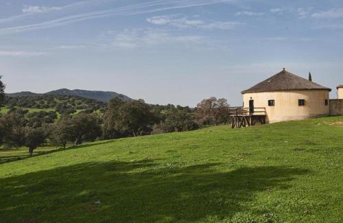 Chillon House | ALOJAMIENTO TURISTICO- AGROTURISMO Dehesa La Pared