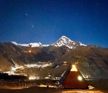 Stepantsminda Villa | Alone Cottage Kazbegi