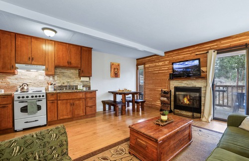 Kingswood Estates Apartment | Alpine Alcove: Tahoe Tranquility Near Kings Beach