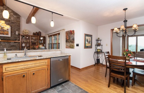 Blowing Rock House | Alpine Bliss - Walk to slopes, dog friendly, fenced yard!