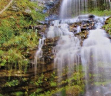 Seven Devils House | Alpine Log Cabin