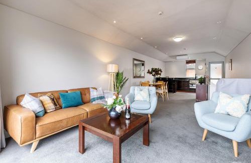 Queenstown Apartment | Alpine Village - 2 Bedroom Executive Apartment