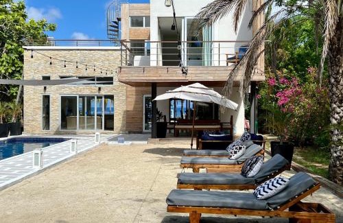 Punta Sur Villa | Alquiler de Casa Completa-Casa Iguana Del Mar